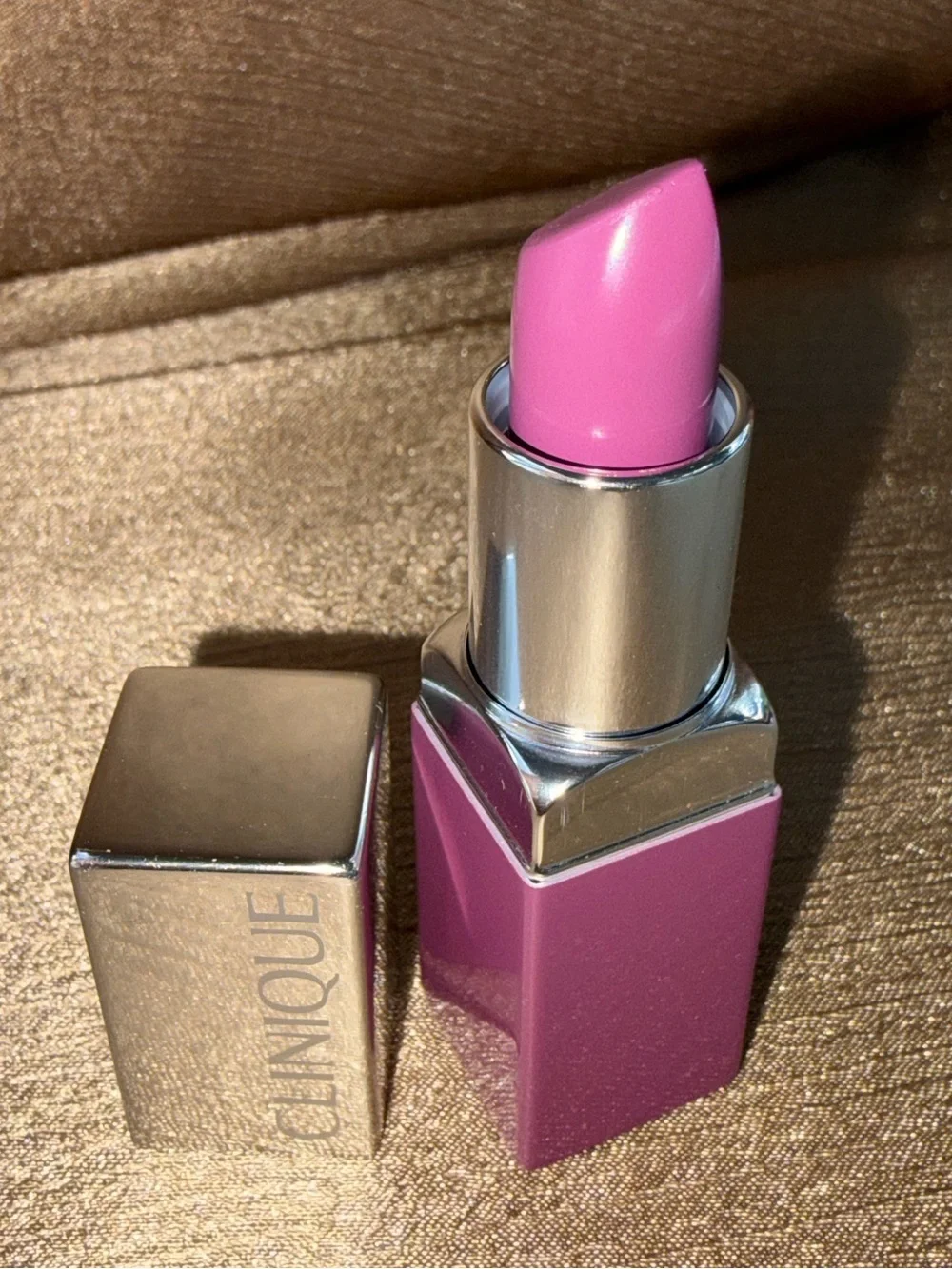 Clinique Pop Lip Colour + Primer in Grape Pop - Purple